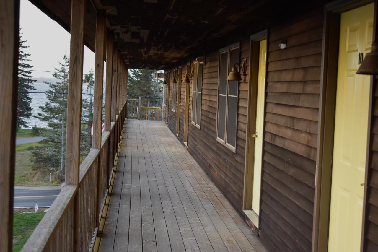 The Eggemoggin Reach Inn Brooklin Экстерьер фото